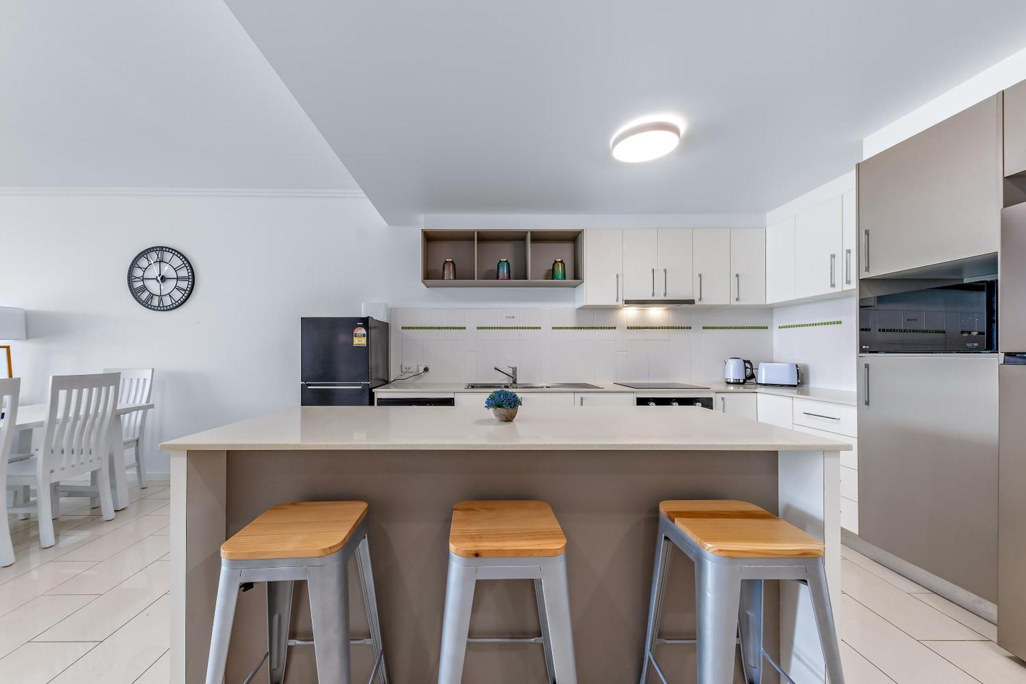 Airlie Summit Apartments Airlie Beach Exterior foto