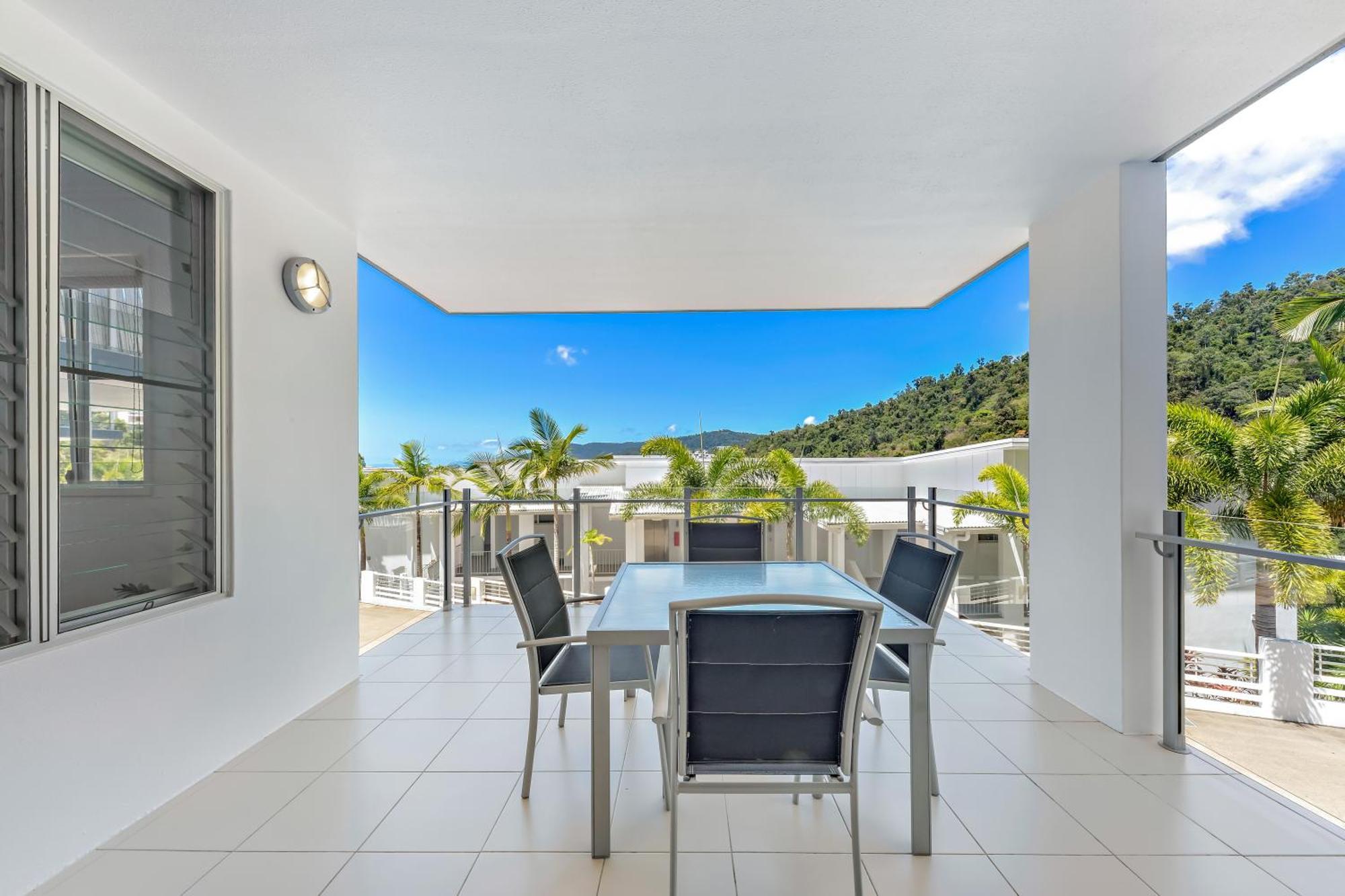 Airlie Summit Apartments Airlie Beach Exterior foto